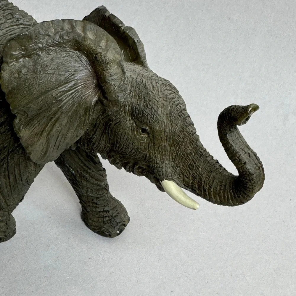 Realistic African Elephant Toy Figurine Detailed‎ Textured Tusked Animal
